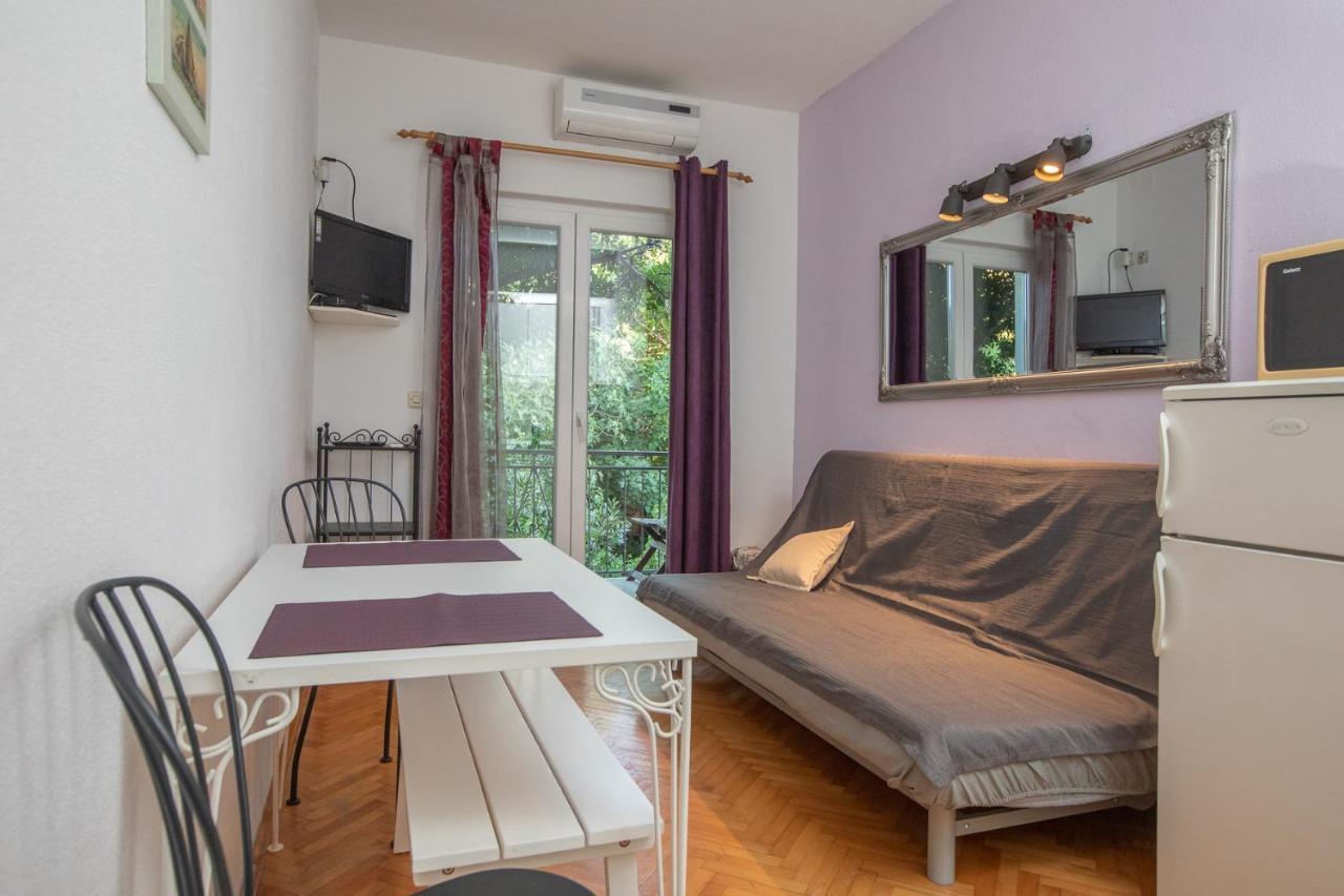 Vega Apartments Podgora Esterno foto